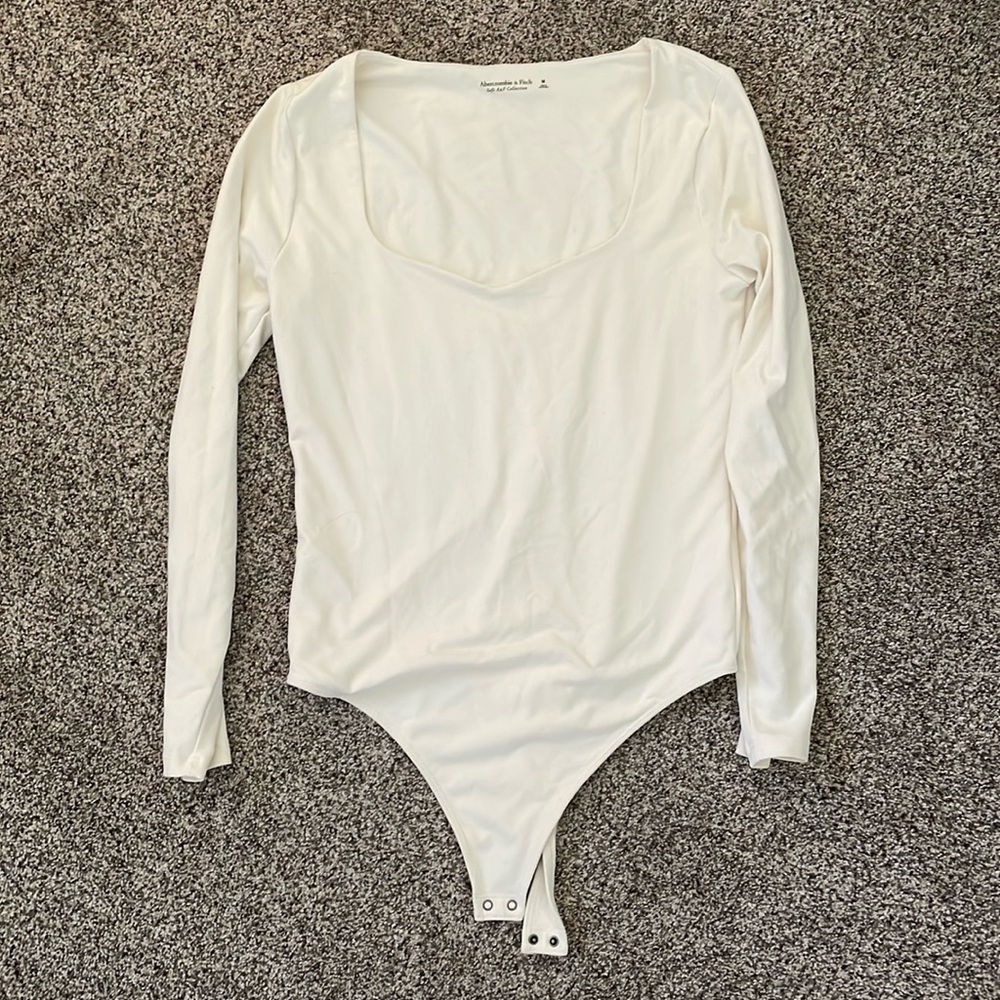 Abercrombie long sleeve bodysuit size medium soft AF